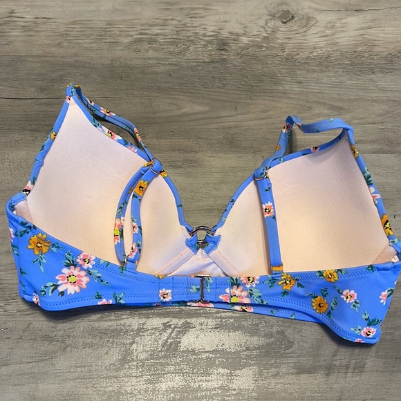 Swim Top NWOT - Picture 3 of 4